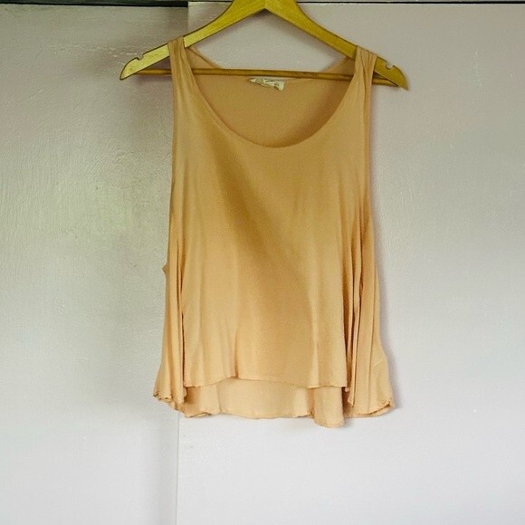 FOREVER 21 Women’s Sleeveless Hi-Lo Top Sz M Peach - Picture 1 of 3